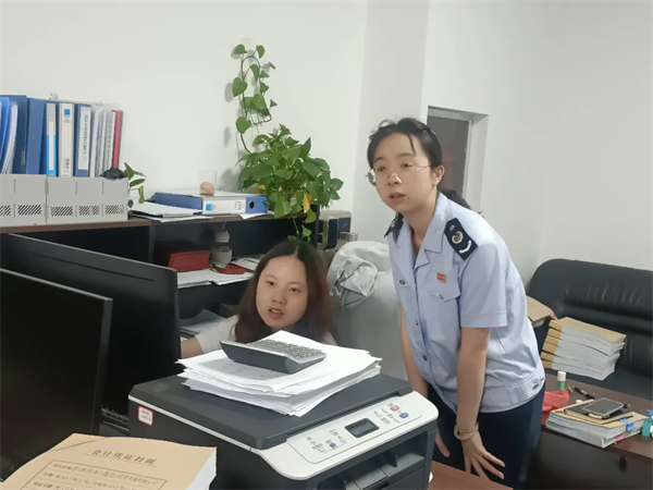 关岭税务 以“税诊直联”精准纾困，筑牢企业发展健康根基